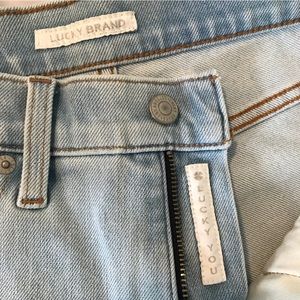 Lucky Brand Crop Jean
